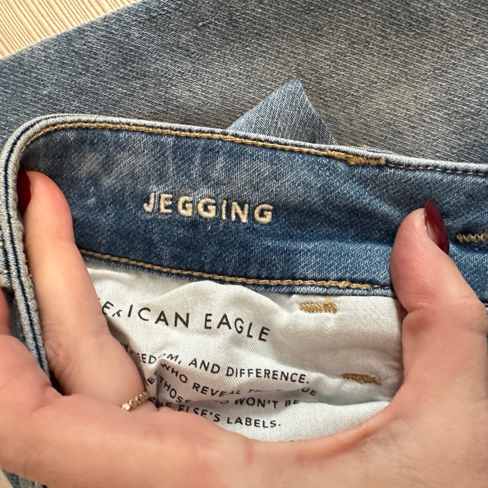 American Eagle Outfitters Light Blue Straight Jegging Jeans - Picture 5 of 6